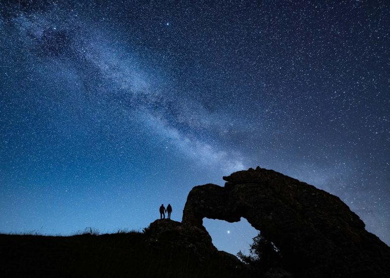 Sous les étoiles - Série Paysages nocturnes de Carole Reboul
